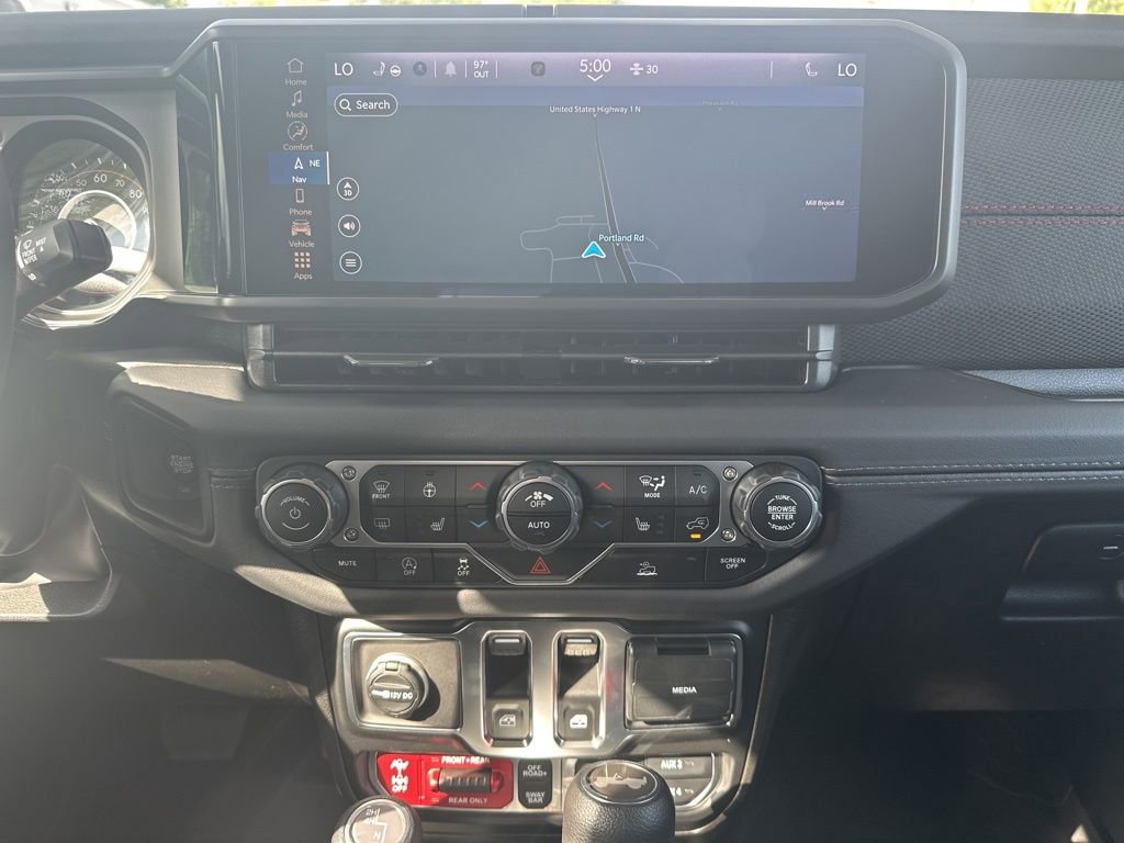 New 2025 Jeep Wrangler Rubicon w/ Steel Bumper Group image 18