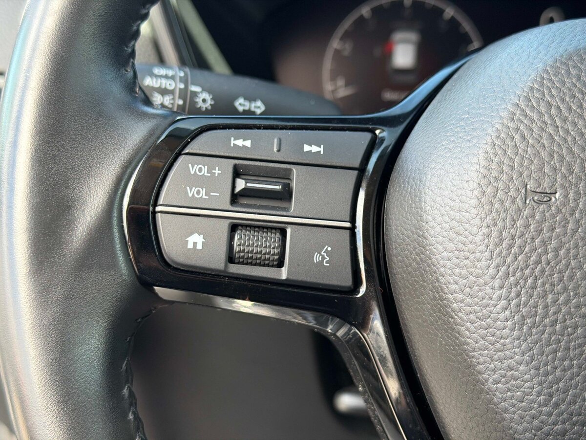 Certified 2025 Honda CR-V EX-L image 28