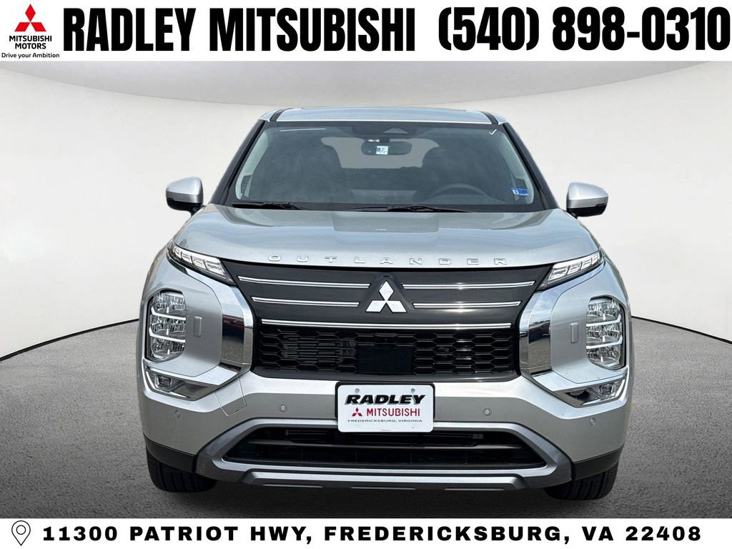 New 2026 Mitsubishi Outlander SE image 8