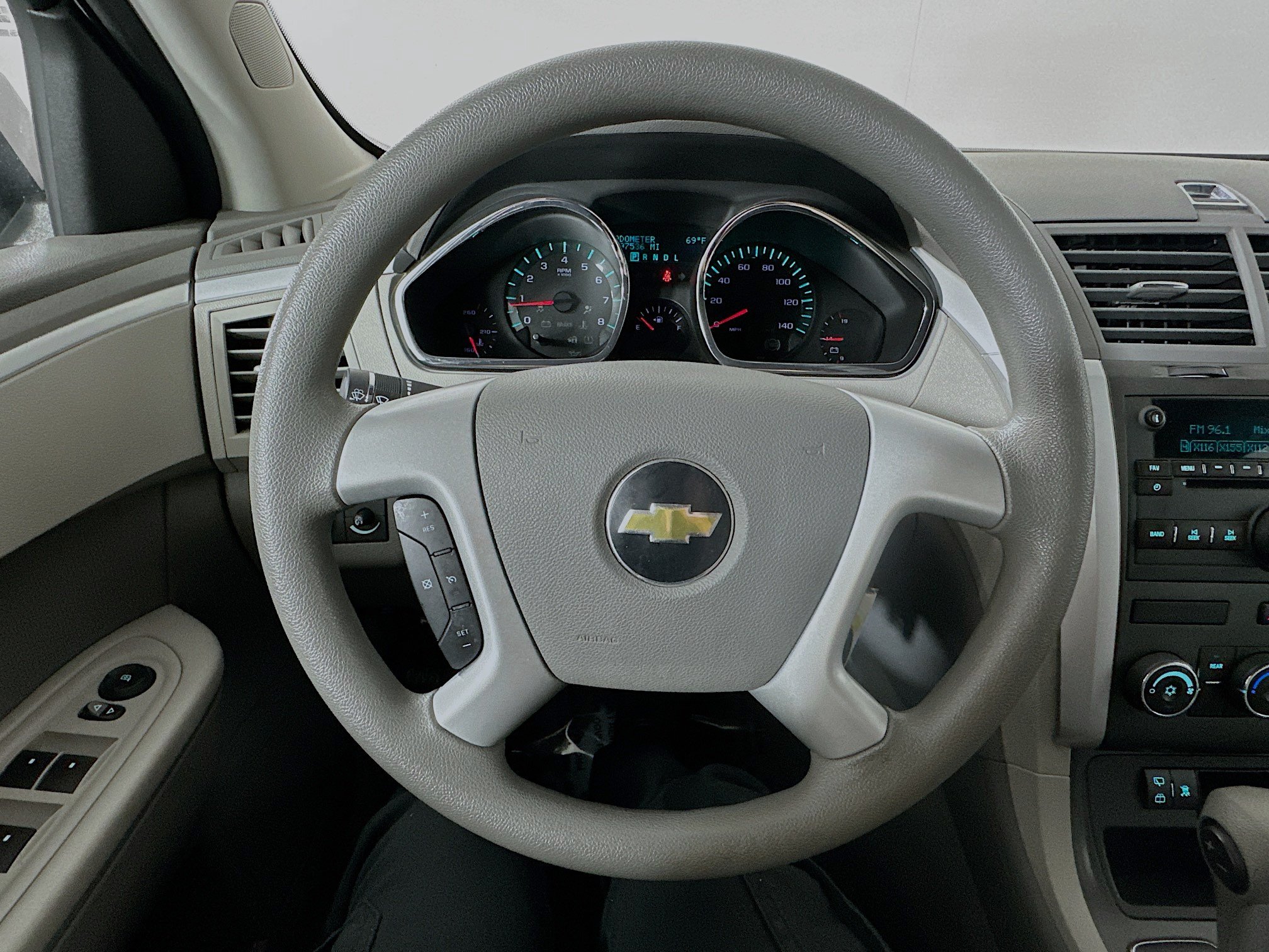 Used 2011 Chevrolet Traverse LS AWD/4WD image 11