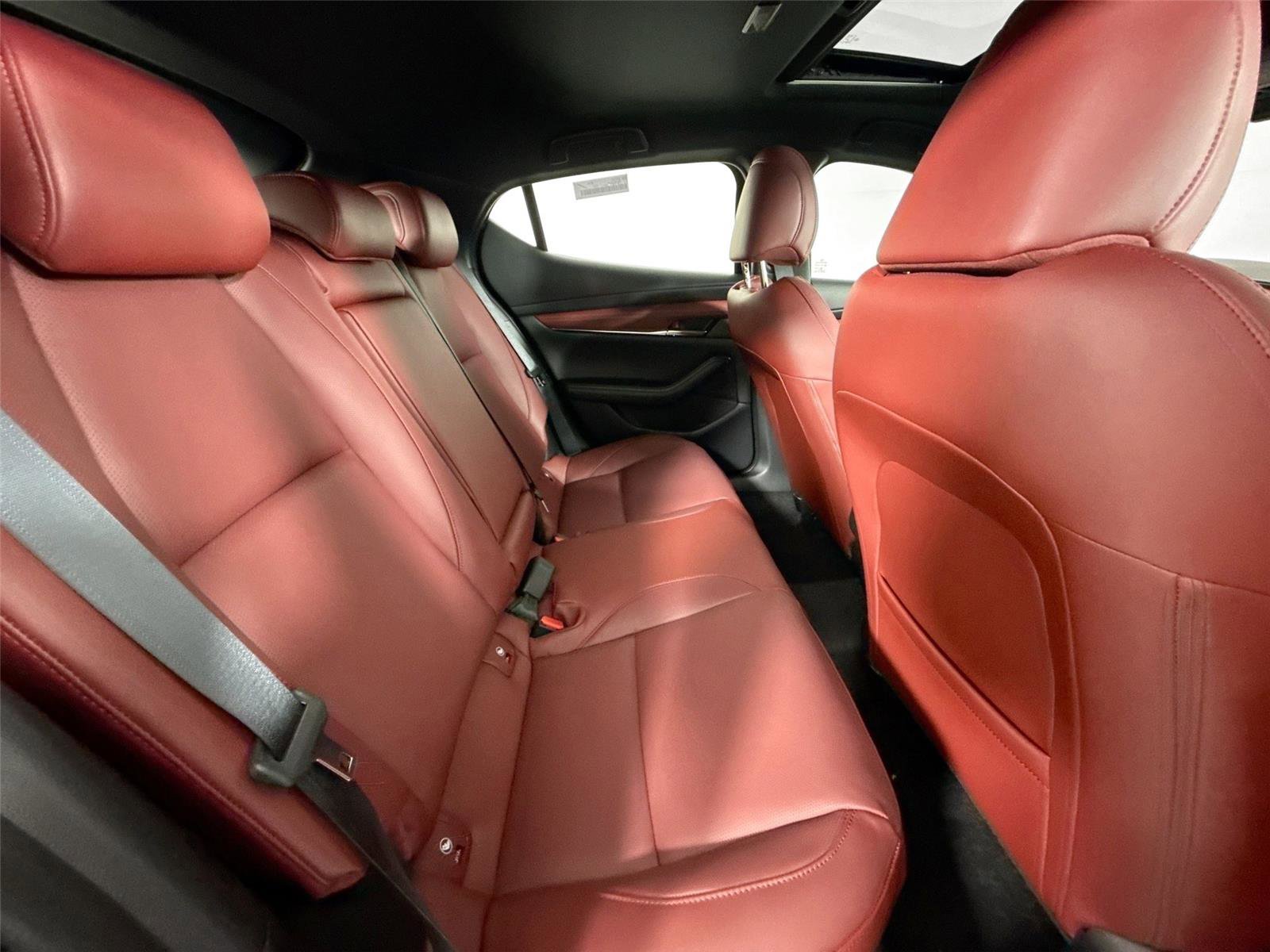 New 2026 MAZDA MAZDA3 2.5 S Hatchback w/ Premium Pkg image 41