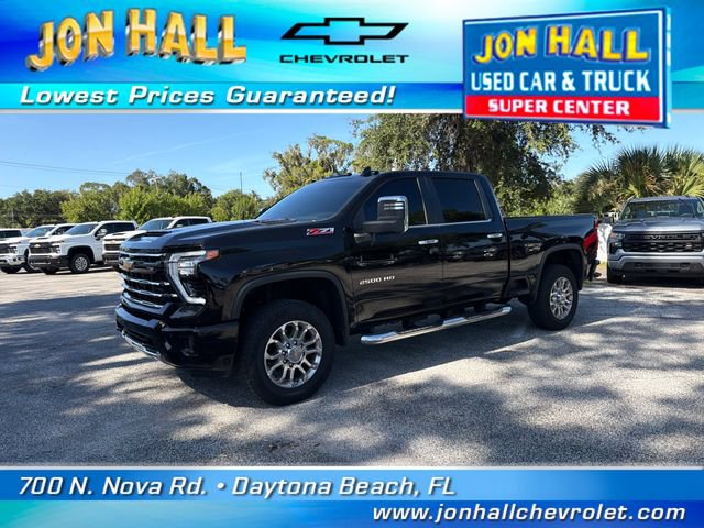 Used 2025 Chevrolet Silverado 2500 LT w/ Z71 Chrome Sport Edition AWD/4WD image 2