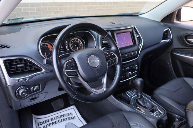 Used 2021 Jeep Cherokee Latitude Lux FWD image 16