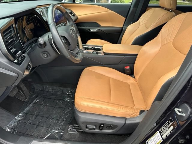 Used 2023 Lexus RX 350 Premium w/ Cold Area Package AWD/4WD image 19