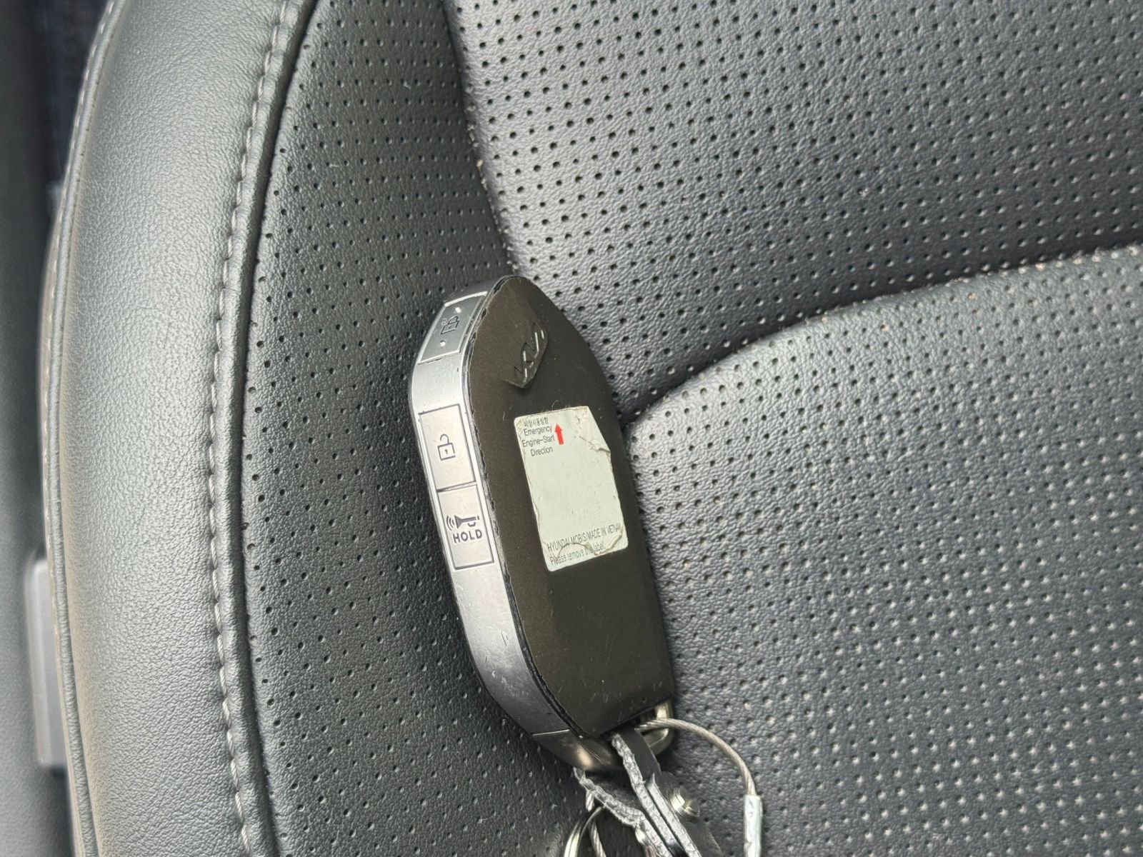 Used 2024 Kia Sorento S image 23