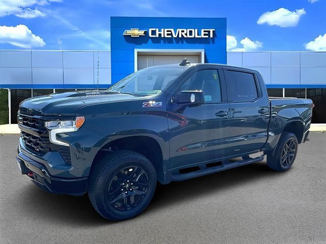 Used 2025 Chevrolet Silverado 1500 LT Trail Boss AWD/4WD image 7