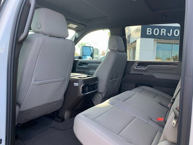 New 2026 GMC Sierra 3500 SLT w/ SLT Convenience Package AWD/4WD image 11