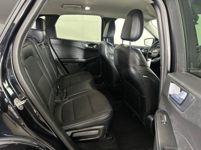 Used 2023 Ford Escape SE image 27