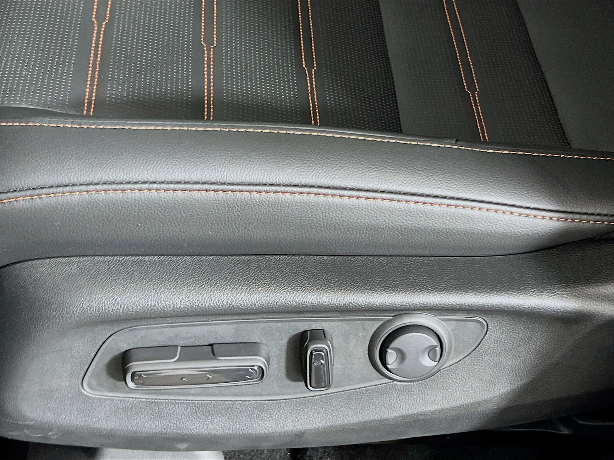 New 2025 Honda CR-V Sport-L image 14