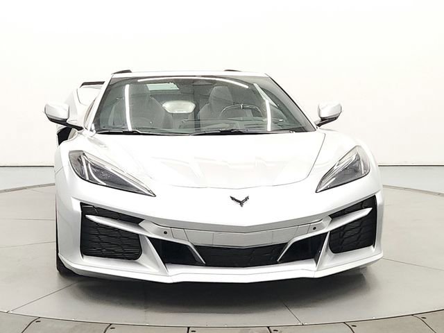 New 2026 Chevrolet Corvette E-Ray w/ ZER Performance Package image 2