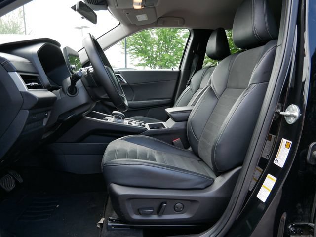 Used 2024 Mitsubishi Outlander SE AWD/4WD image 14