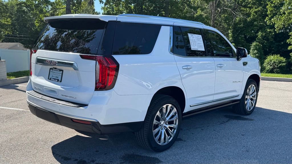 Used 2022 GMC Yukon Denali AWD/4WD image 3