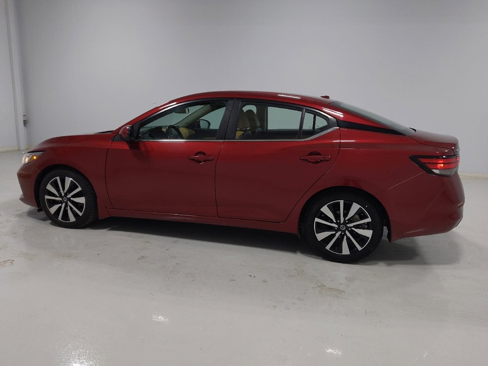 Used 2022 Nissan Sentra SV w/ SV Premium Package image 3