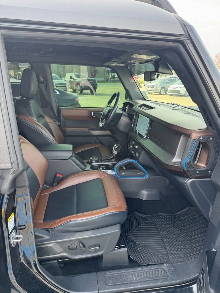 Used 2022 Ford Bronco Outer Banks image 12