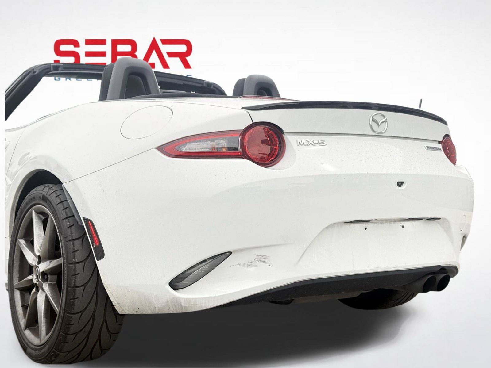 Used 2020 MAZDA MX-5 Miata Sport RWD image 5