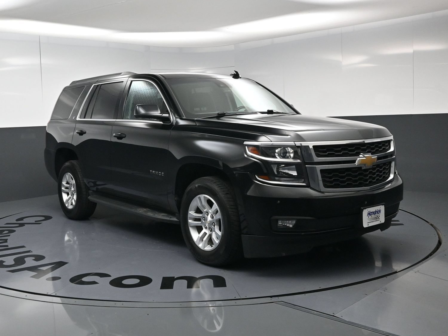 Used 2019 Chevrolet Tahoe LT AWD/4WD image 2