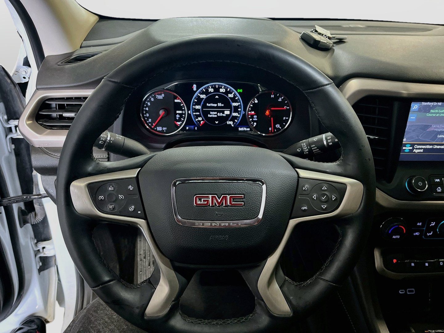 Used 2023 GMC Acadia AT4 w/ Preferred Package AWD/4WD image 11