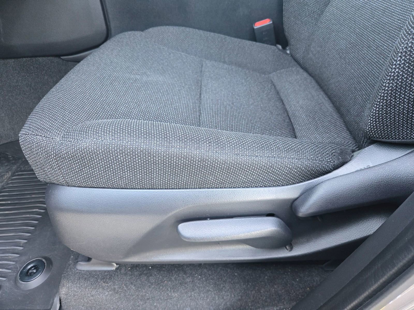 Used 2024 Toyota Land Cruiser image 14