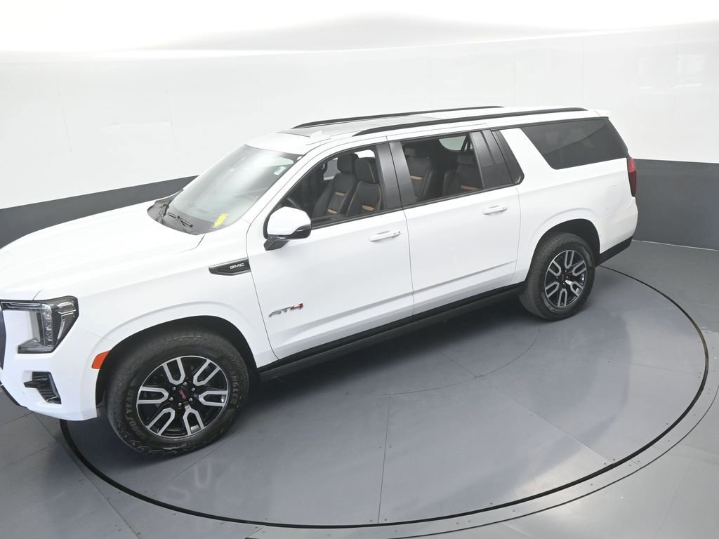 Used 2023 GMC Yukon XL AT4 image 55
