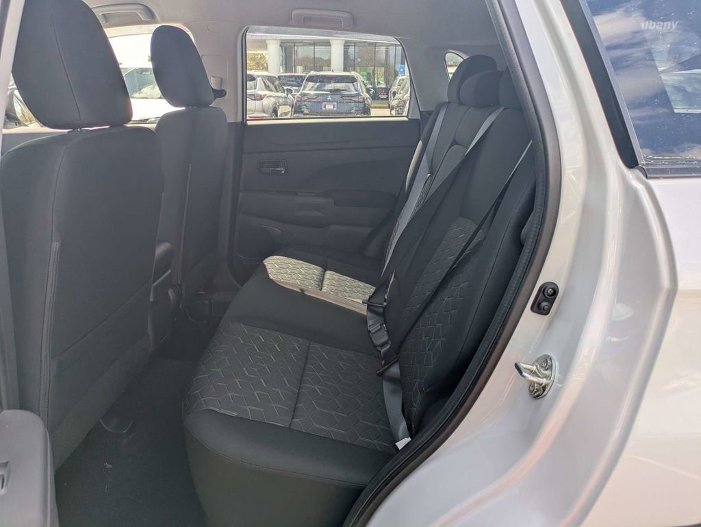 New 2026 Mitsubishi Outlander Sport ES image 12