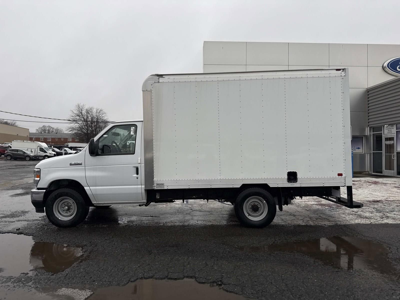 New 2025 Ford E-350 and Econoline 350 Super Duty w/ Power Equipment Group RWD image 6