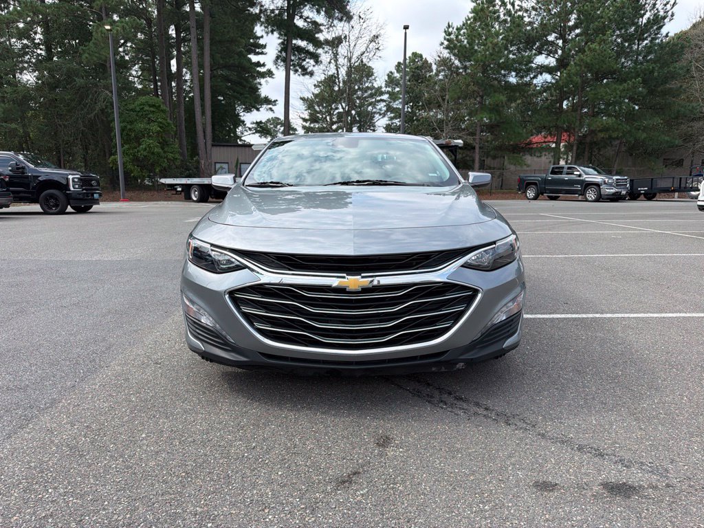Used 2024 Chevrolet Malibu LT FWD image 3
