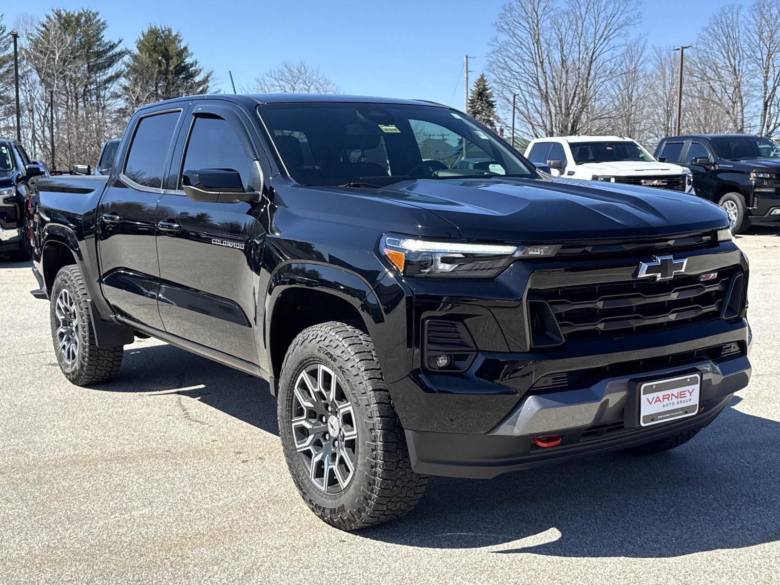 Used 2023 Chevrolet Colorado Z71 w/ Z71 Convenience Package 2 image 4