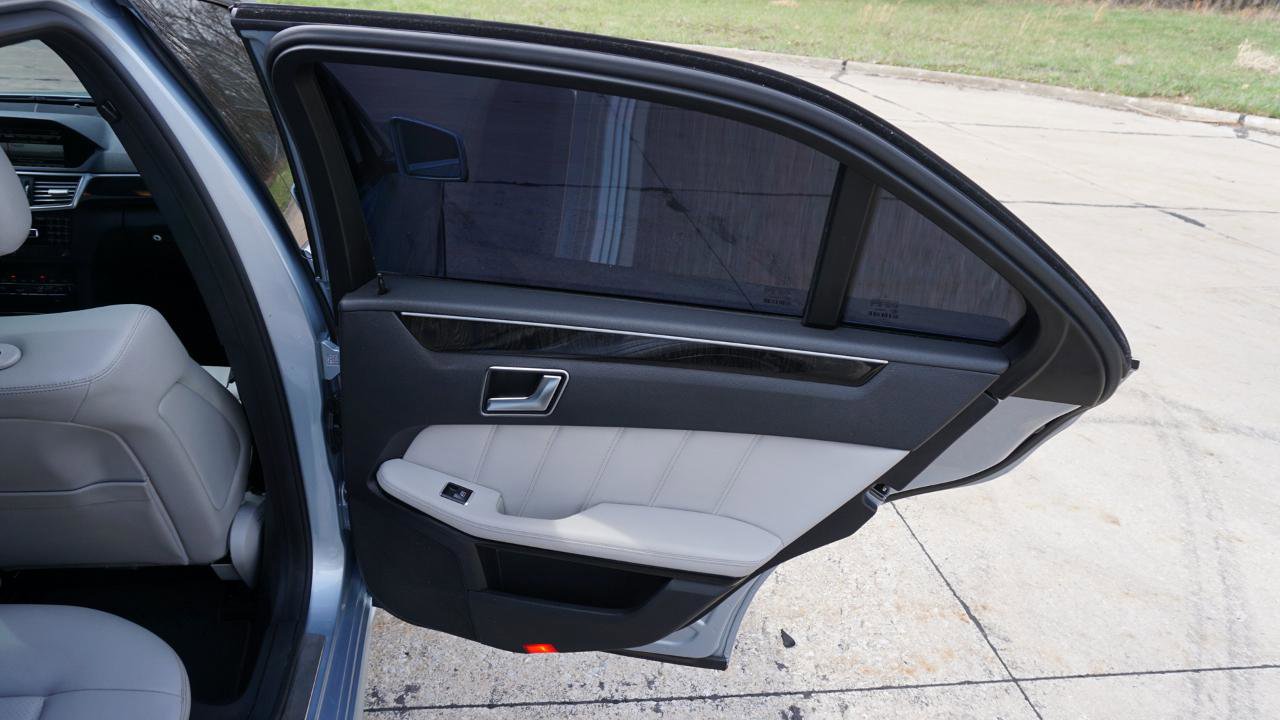 Used 2013 Mercedes-Benz E 350 BlueTEC Sedan image 32