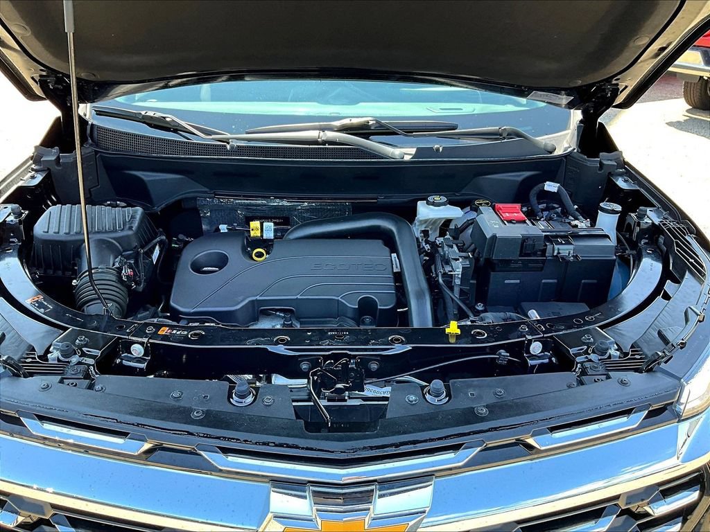 Used 2026 Chevrolet Equinox LT AWD/4WD image 29