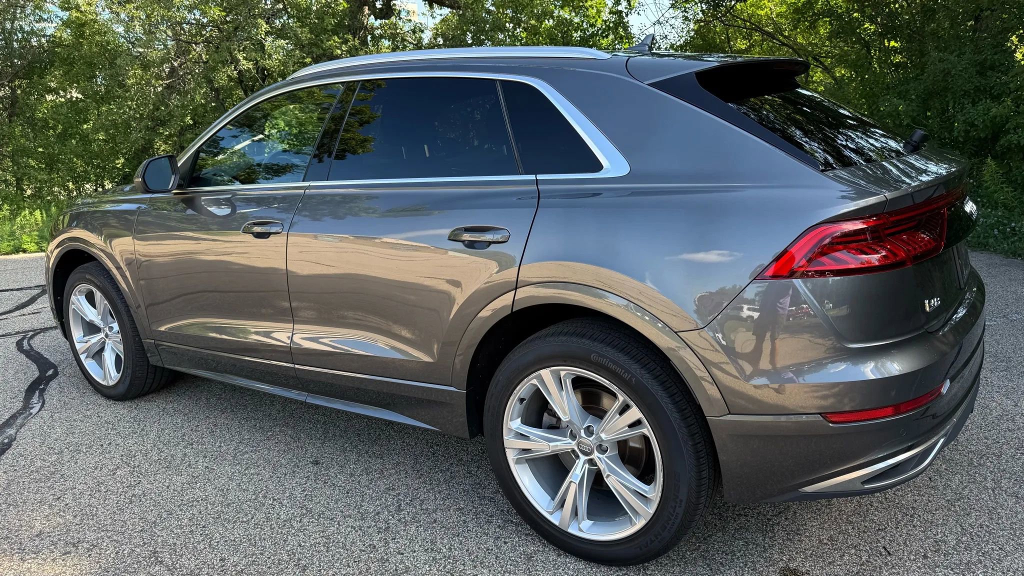 Used 2019 Audi Q8 Premium w/ Convenience Package image 3