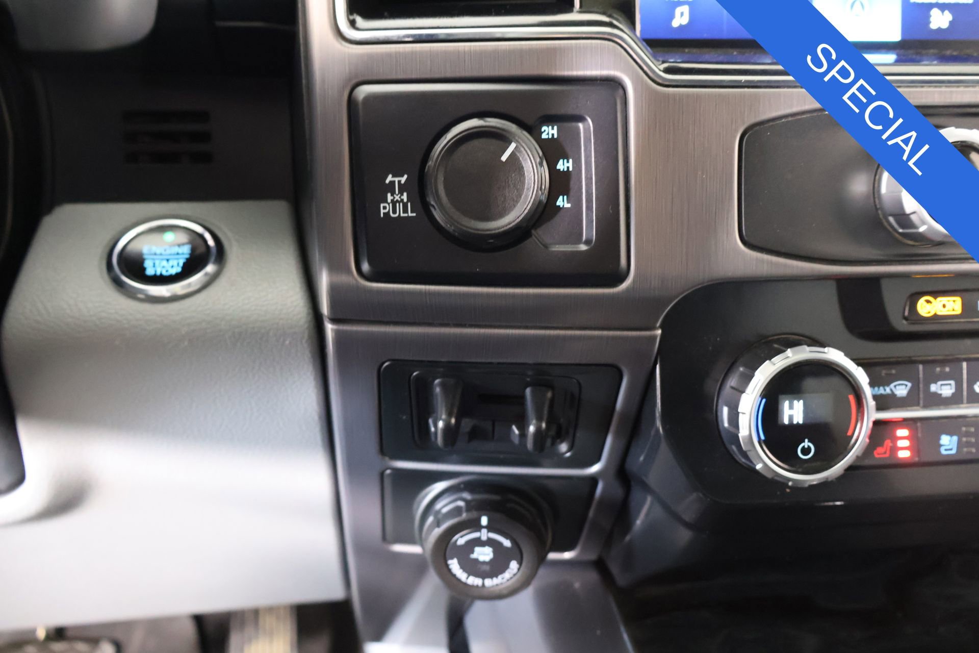 Used 2022 Ford F350 Limited AWD/4WD image 9