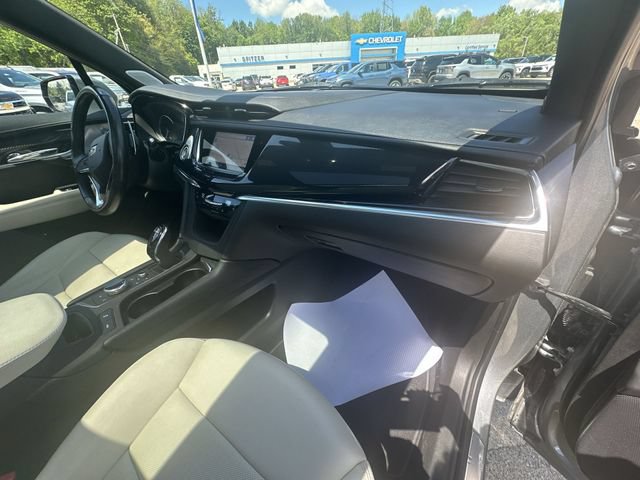 Used 2023 Cadillac XT6 Sport AWD/4WD image 32