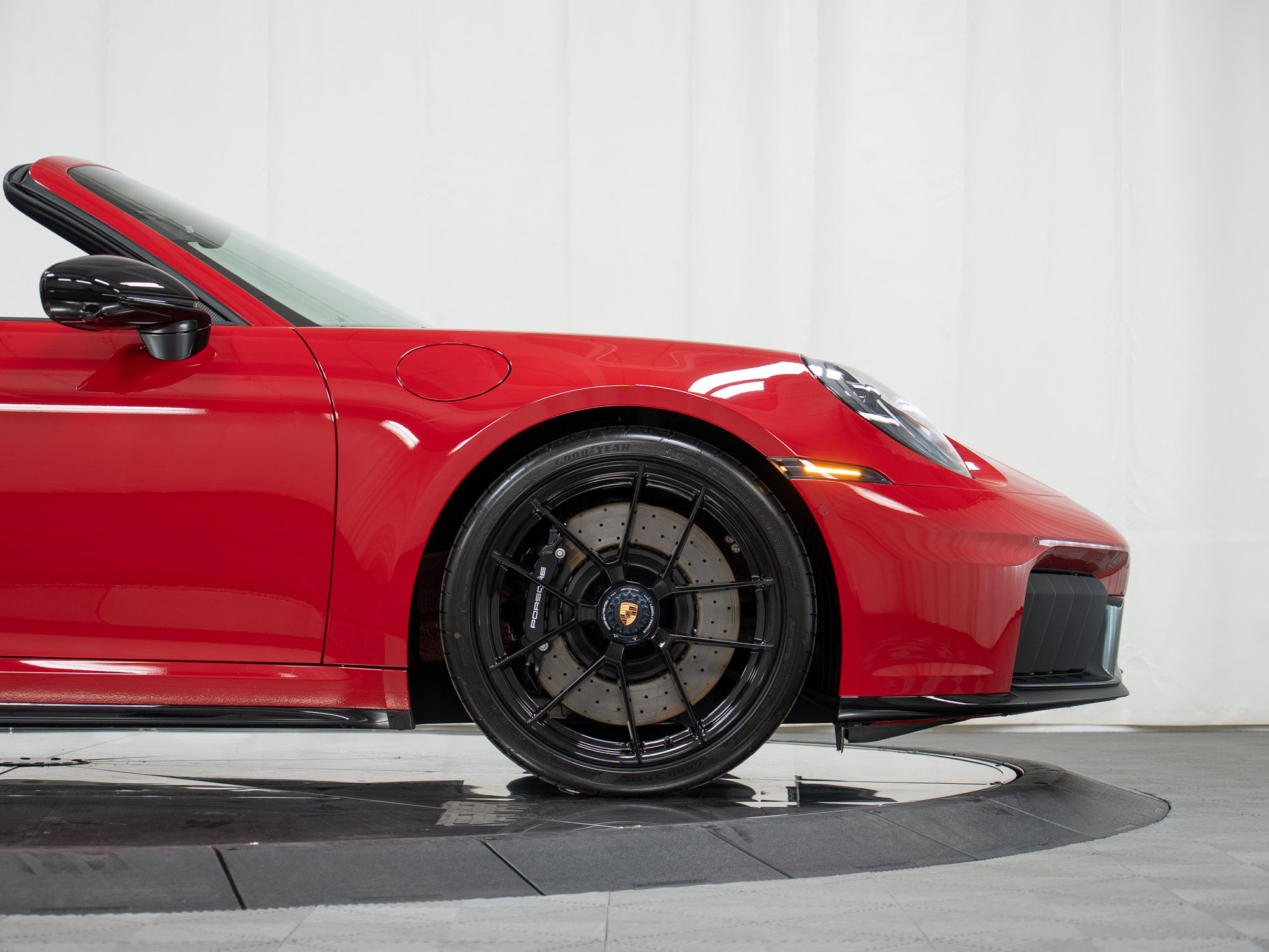 Used 2026 Porsche 911 Carrera 4 GTS AWD/4WD image 11