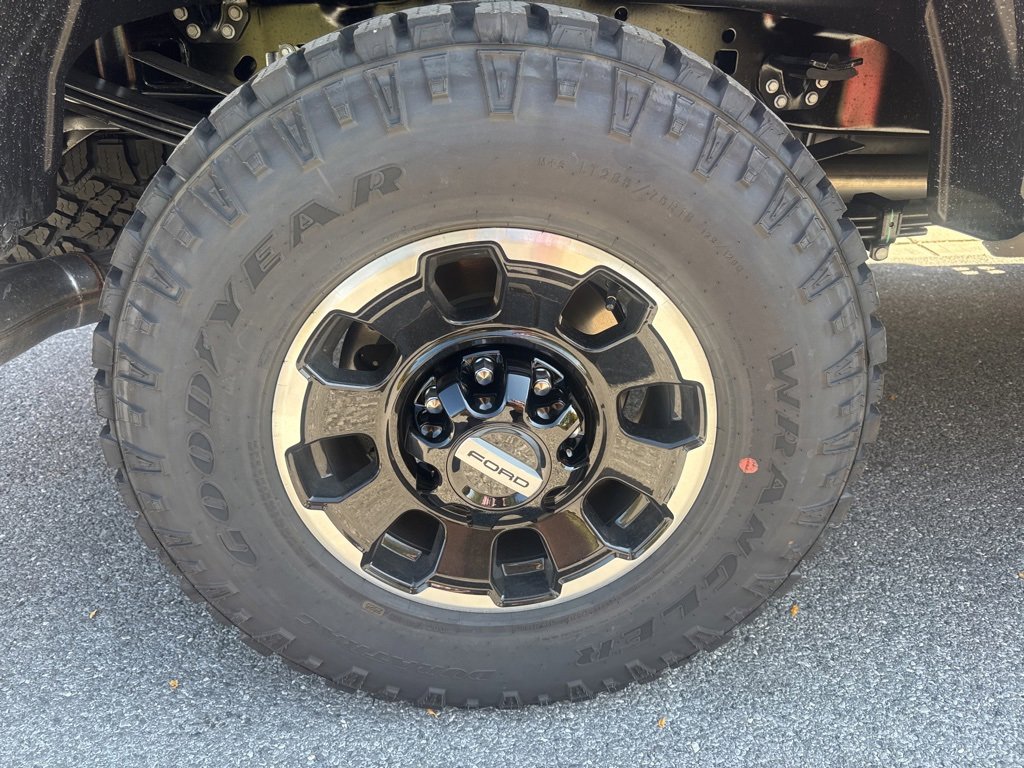 New 2026 Ford F250 King Ranch w/ Tremor Off-Road Package image 12