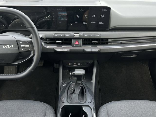 Used 2025 Kia K4 EX image 14