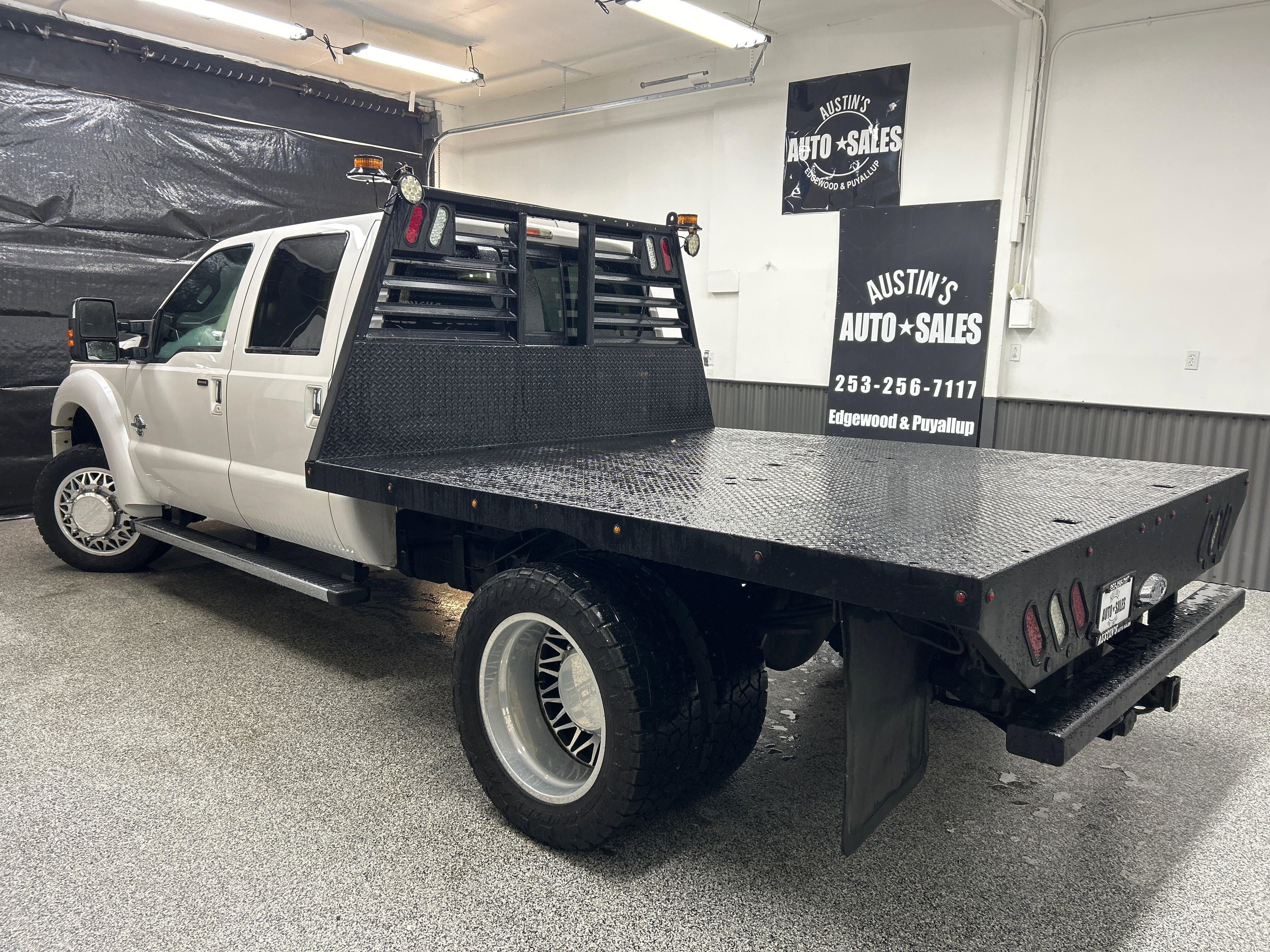 Used 2016 Ford F450 Platinum w/ Platinum Package AWD/4WD image 4