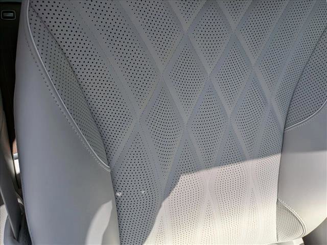 Used 2023 Mercedes-Benz EQS 580 4MATIC Sedan image 21