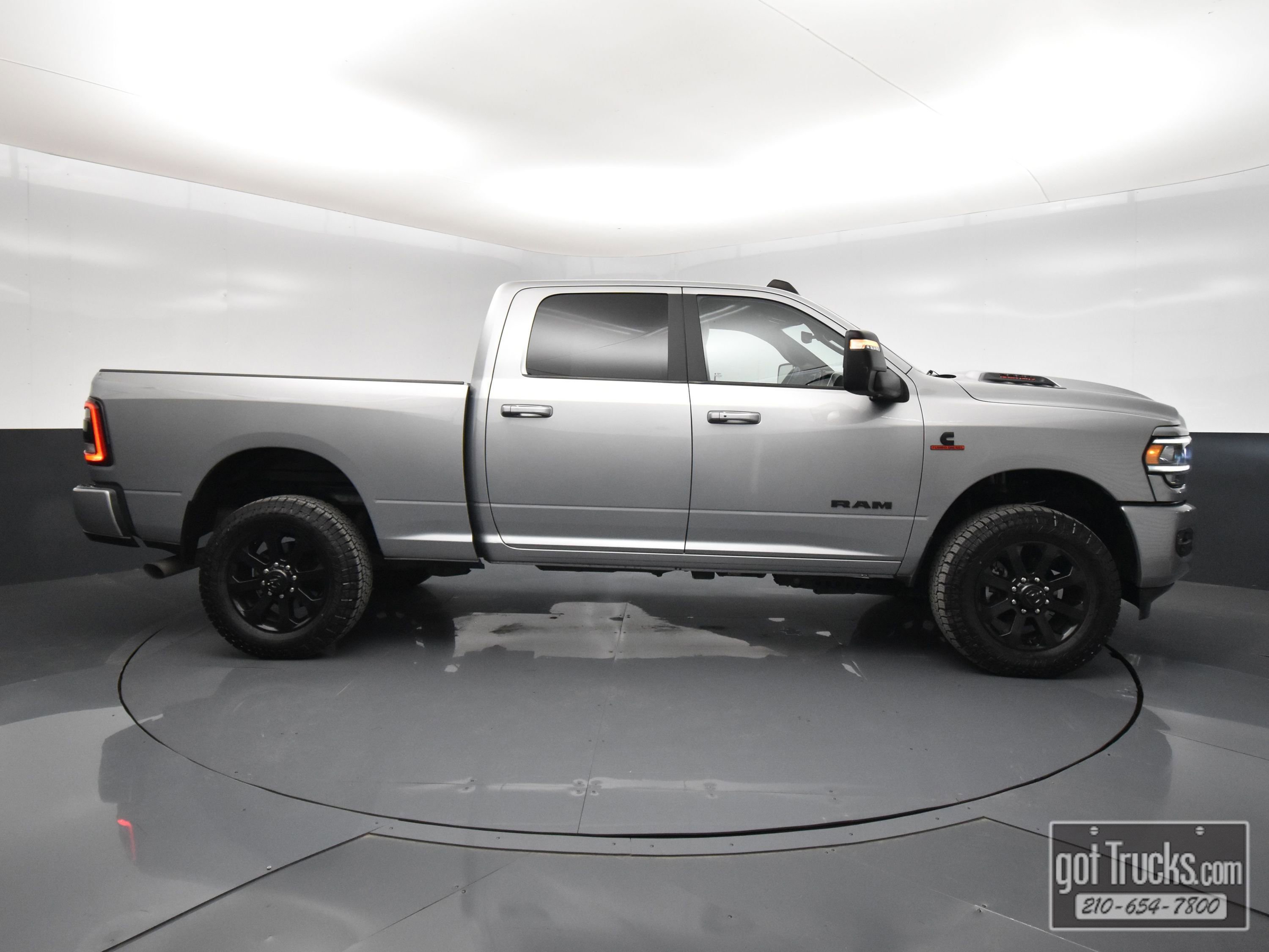 Used 2023 RAM 2500 Laramie AWD/4WD image 50