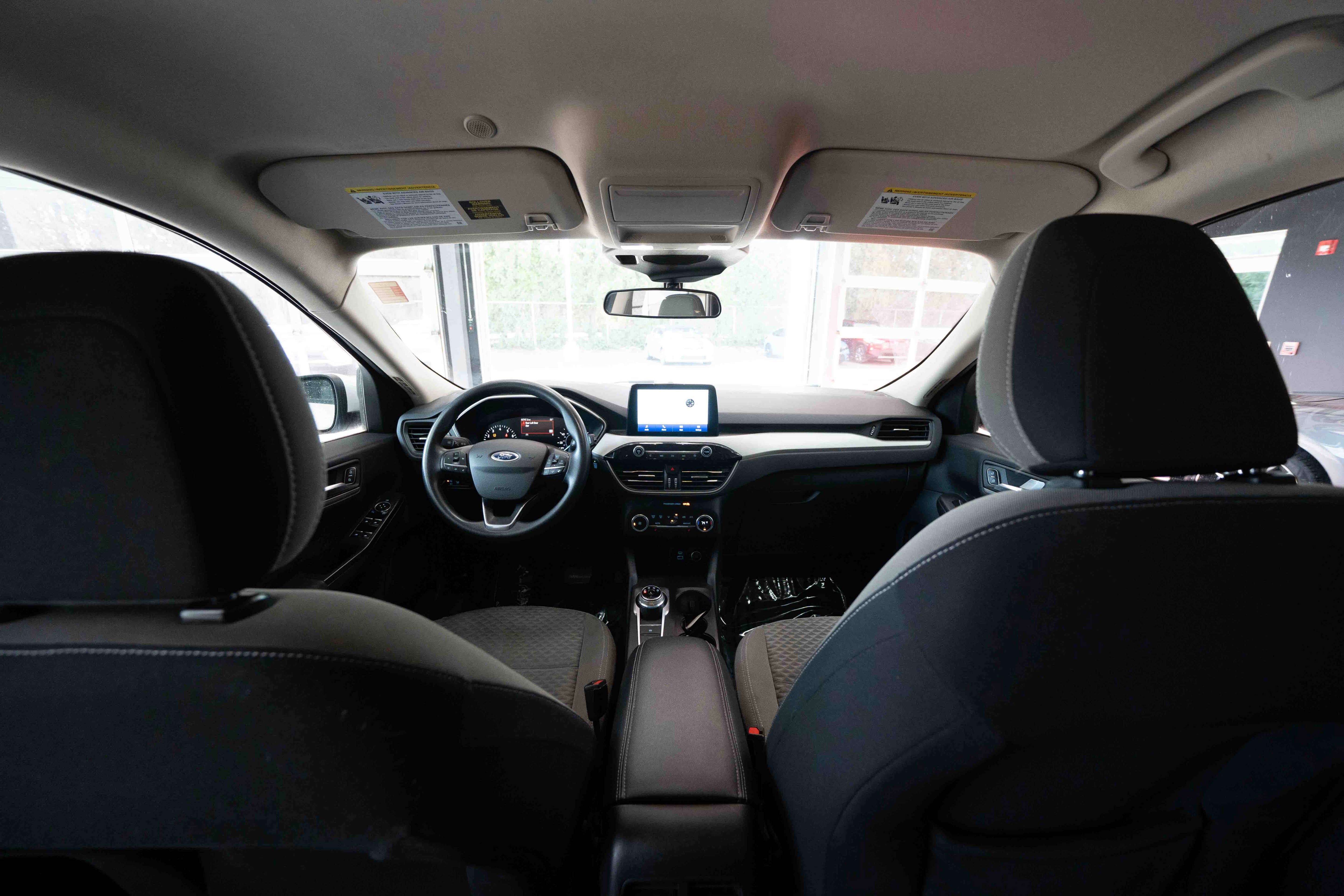 Used 2020 Ford Escape SE image 20