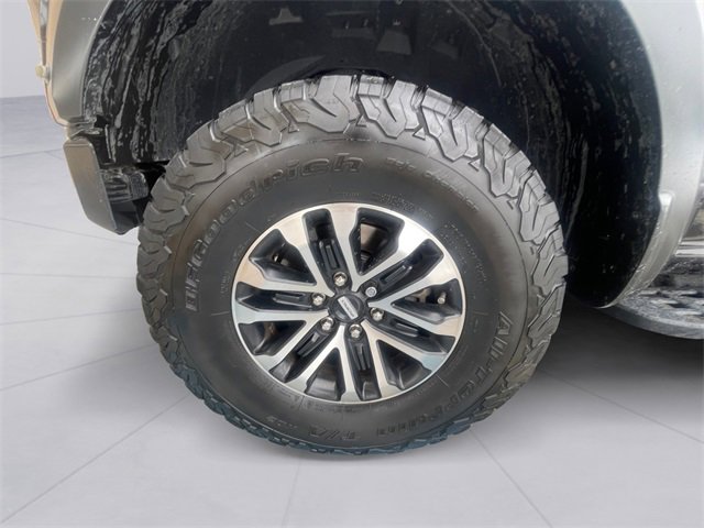 Used 2019 Ford F150 Raptor w/ Equipment Group 801A Mid image 9