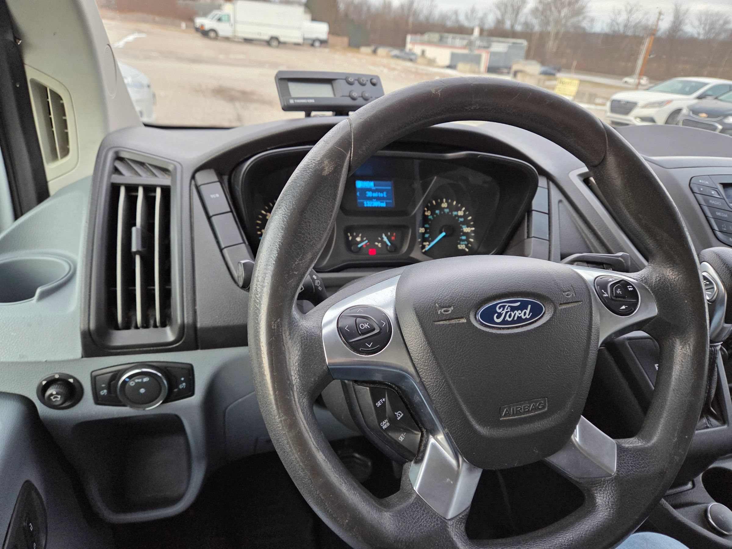 Used 2019 Ford Transit 250 148 Low Roof RWD image 27
