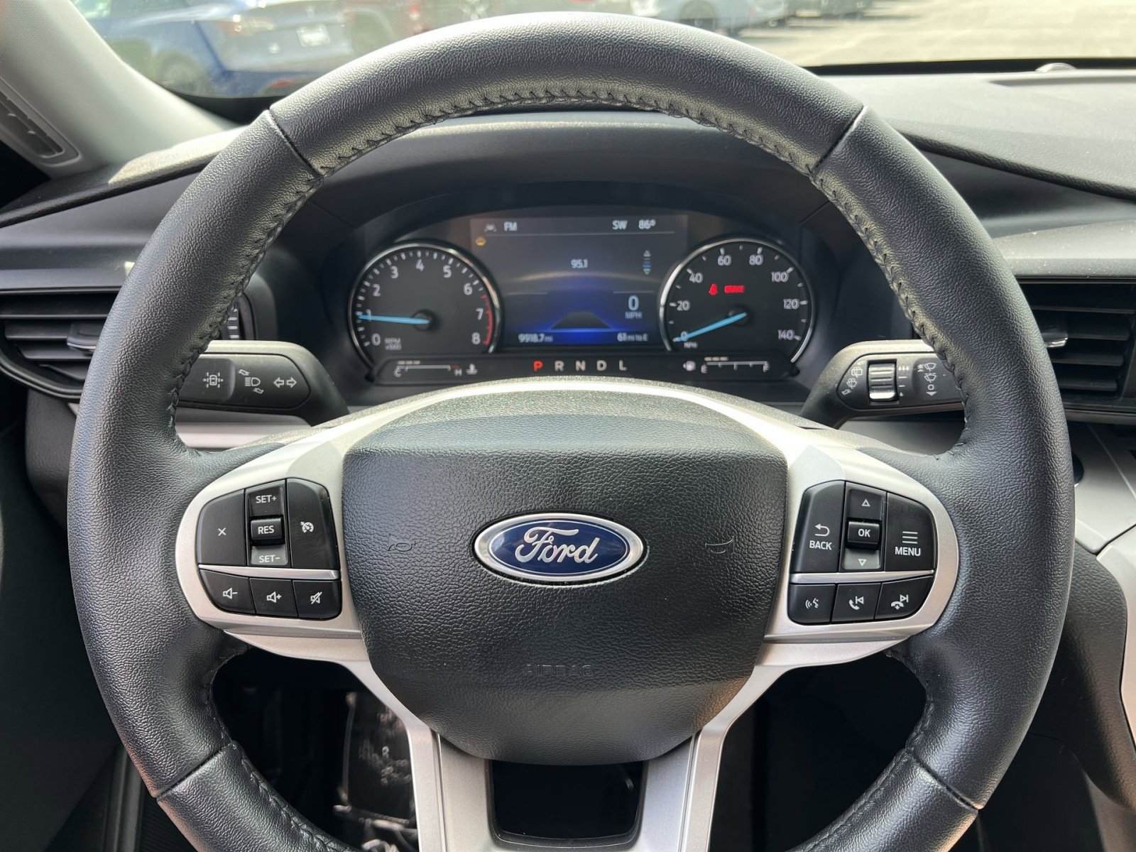 Used 2023 Ford Explorer XLT AWD/4WD image 24