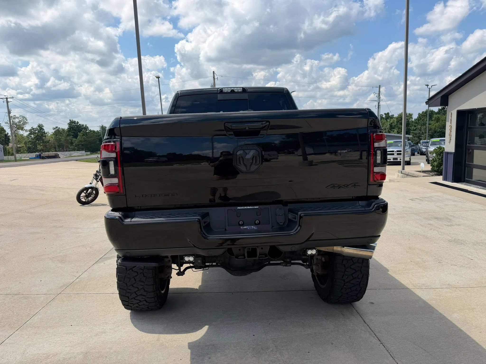 Used 2020 RAM 2500 Limited AWD/4WD image 8