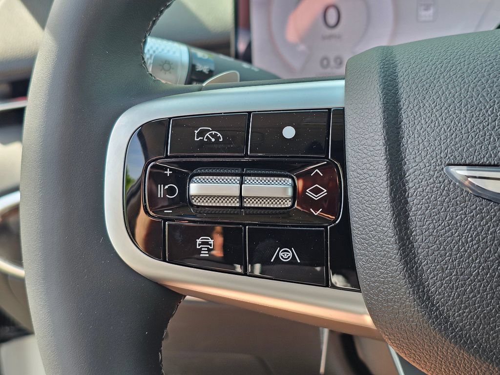 New 2026 Genesis GV70 2.5T Advanced AWD/4WD image 35