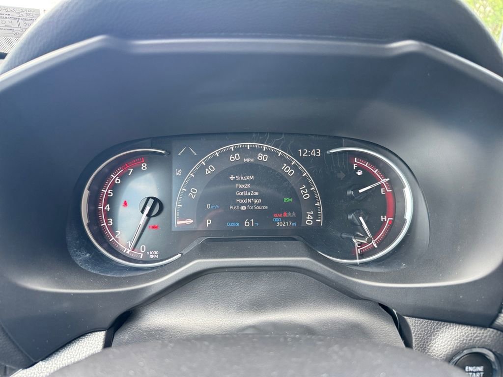 Used 2025 Toyota RAV4 XLE Premium w/ Weather Package AWD/4WD image 20