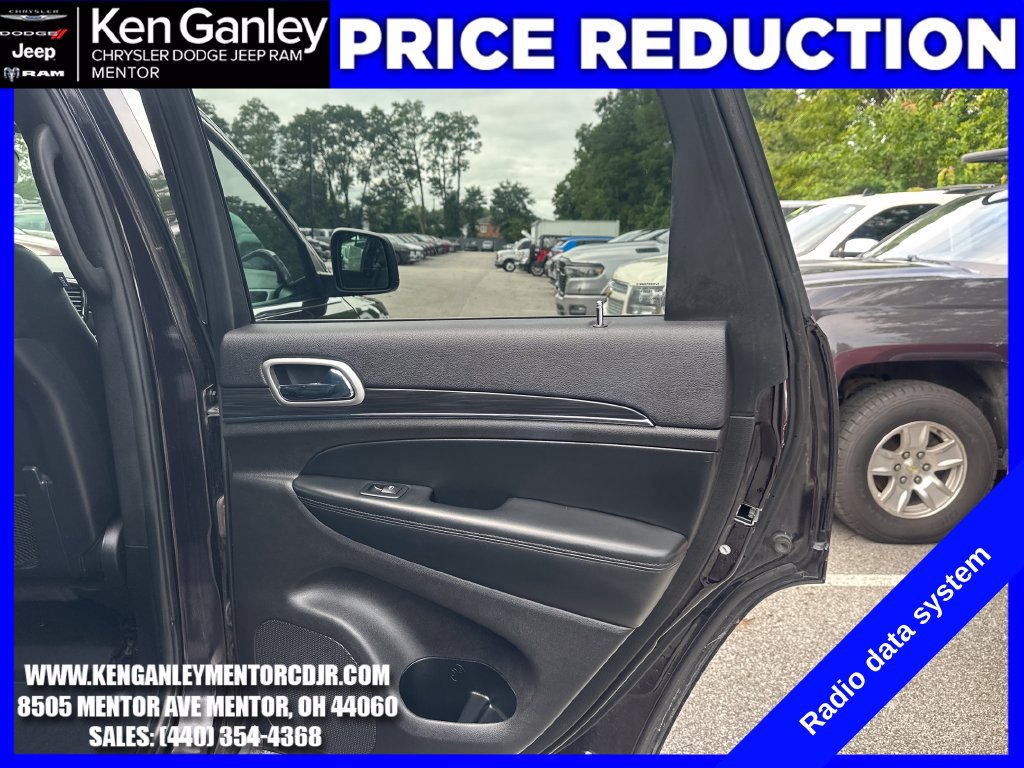 Used 2019 Jeep Grand Cherokee Limited AWD/4WD image 24