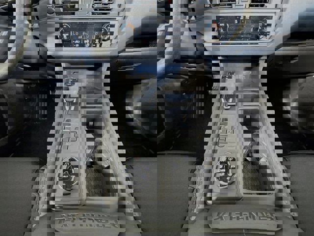 New 2025 Nissan Pathfinder S image 16