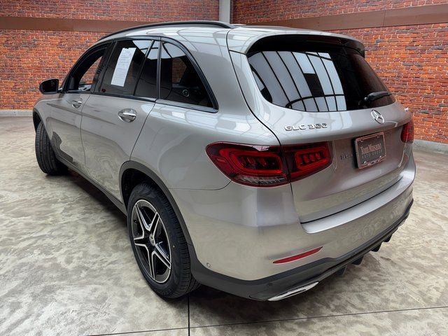 Certified 2022 Mercedes-Benz GLC 300 4MATIC image 3