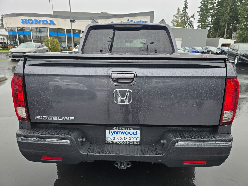 Used 2017 Honda Ridgeline RTL-T image 5