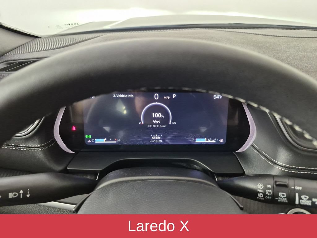 Used 2025 Jeep Grand Cherokee L Laredo w/ Luxury Tech Group I RWD image 22